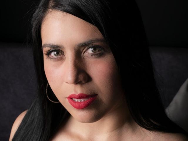 AlexandraJoneess - Live porn &amp; sex cam - 21022246