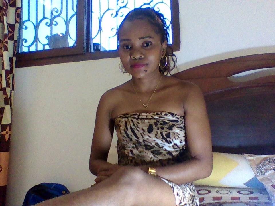 LuisaSwt - Live porn &amp; sex cam - 21026626