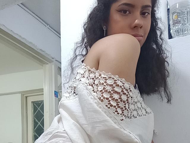 SiennaOlsen - Élő pornó és szexkamera - 21029470