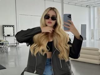 GloryCarmen - Live porn &amp; sex cam - 21031950