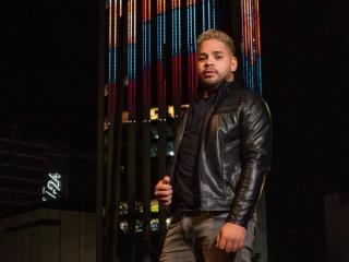 HaroldsHot - сексуальная веб-камера в реальном времени - 21032458