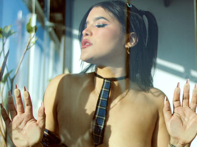 AvrillThomas - Camera khiêu dâm &amp; quyến rũ trực tiếp - 21034234