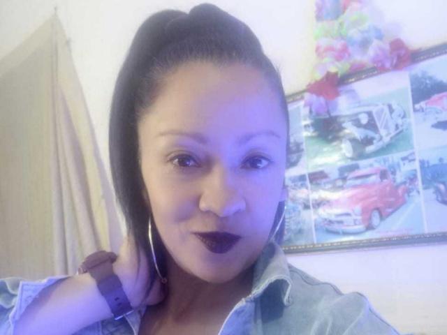 CharloteEzra - Live sexe cam - 21034450