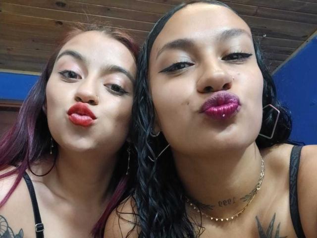 LatinHottCoupleX - Sexe cam en vivo - 21035650