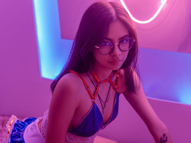 AmmyCalloway - Live sex cam - 21040058