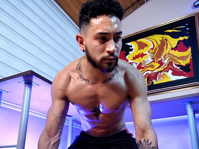 MassimoVicenzzo - Sexe cam en vivo - 21043270