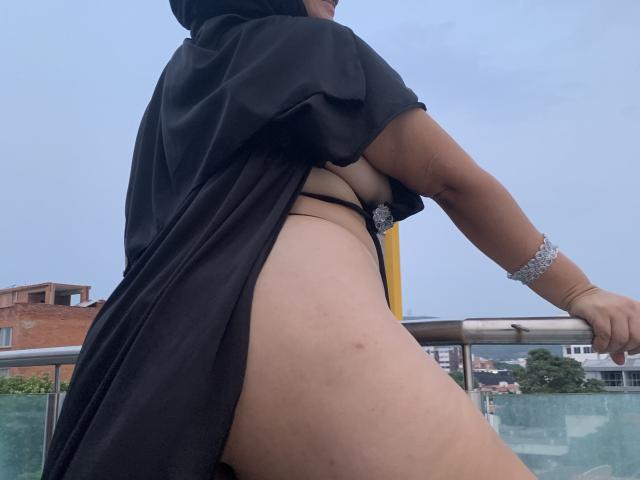 MelissaYasinn - Live sex cam - 21048726