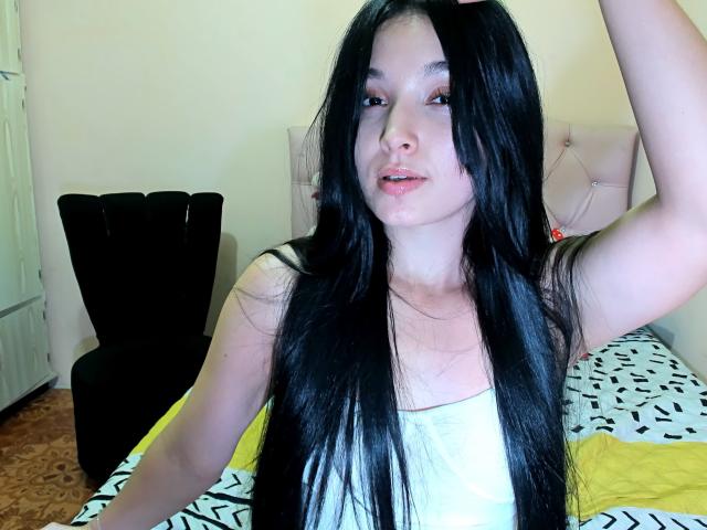 SarahGood - פורנו בשידור חי ומצלמת סקס - 21049270