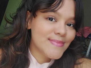 SaritaAdams - Live porn &amp; sex cam - 21051102