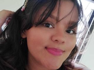 SaritaAdams - Sexe cam en vivo - 21051114