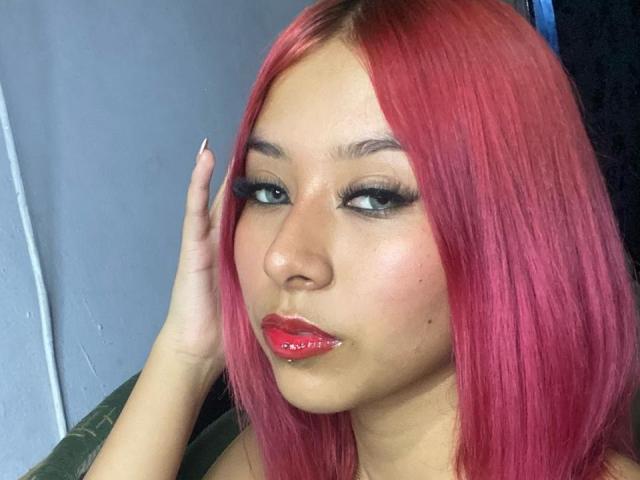 HellenLovee - Live Sex Cam - 21051262