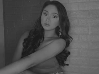 TreatMeLikeAQueen - Live porn &amp; sex cam - 21053314