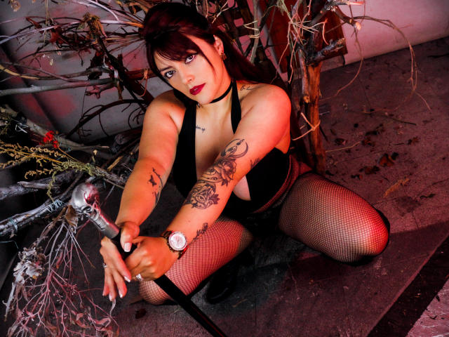 SusanVolt - Live porn &amp; sex cam - 21053318