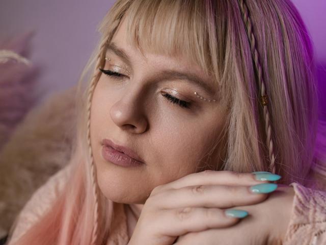 LightValery - Live porn &amp; sex cam - 21055522