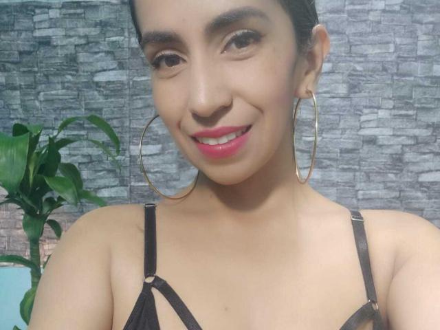 KatyKatt - Live sexe cam - 21057382