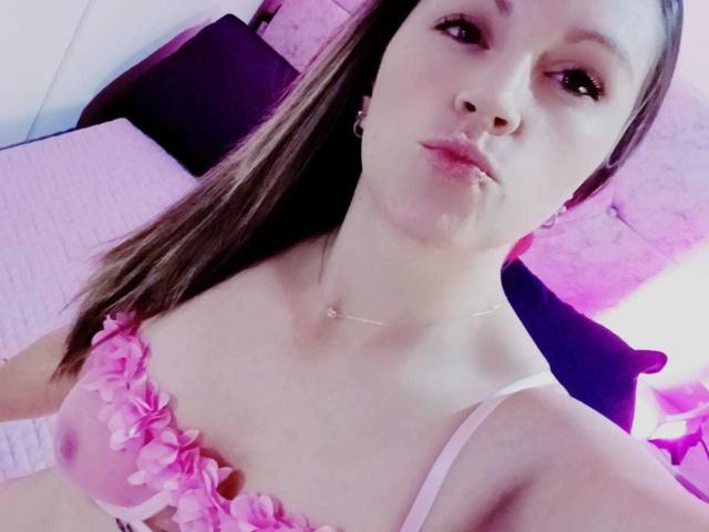 AngelPinky - сексуальная веб-камера в реальном времени - 21059374