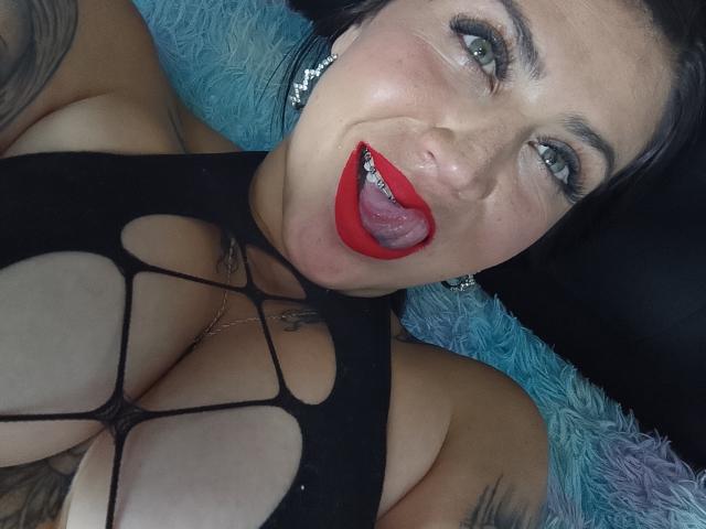 AlexandraJoneess - Sexe cam en vivo - 21060290