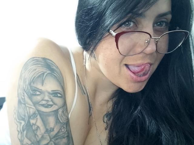 AlexandraJoneess - Live porn &amp; sex cam - 21060622