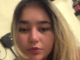 EuBiaBezi - Sexe cam en vivo - 21061230