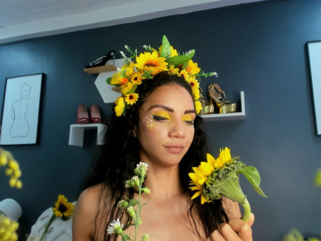 AndromedaZareth - Live porn &amp; sex cam - 21064026