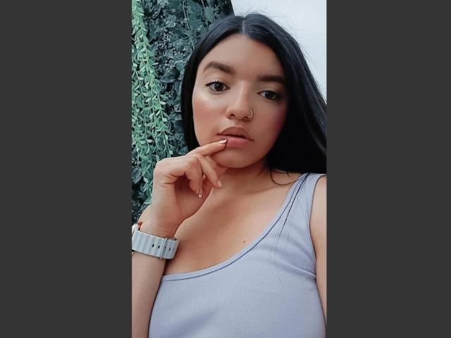 MiahSantos - Camera khiêu dâm &amp; quyến rũ trực tiếp - 21064630