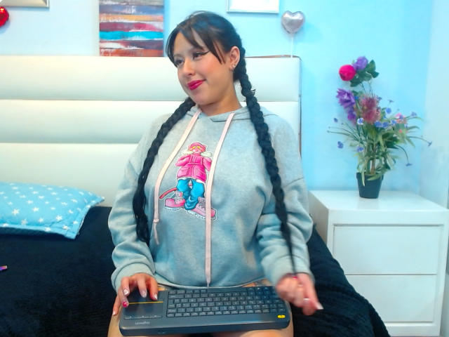 AmyHarriis - Live porn &amp; sex cam - 21069018