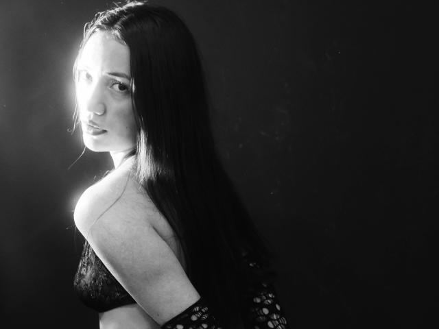 RosseSweetCute - Live porn &amp; sex cam - 21072046