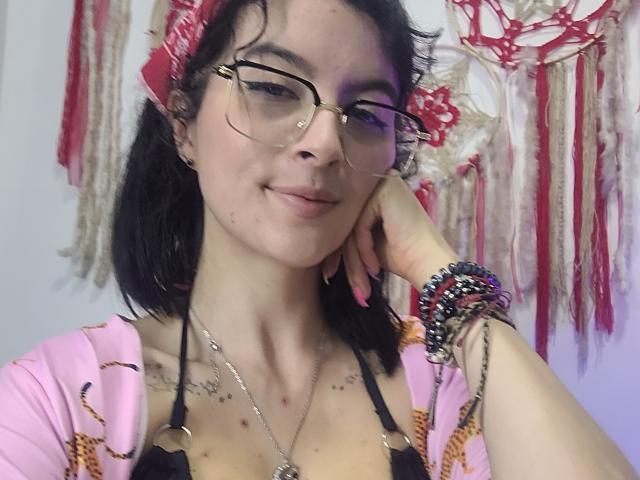 GabrielaMoore - Live porn &amp; sex cam - 21072998