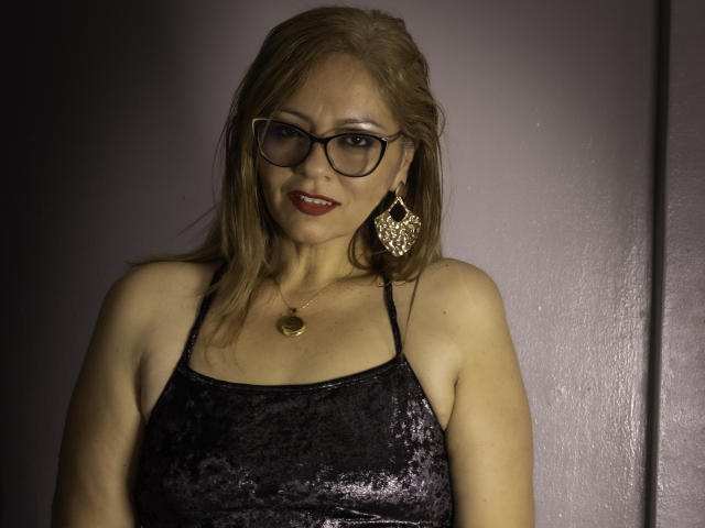 Whayra69 - Camera khiêu dâm &amp; quyến rũ trực tiếp - 21074230