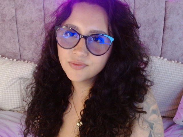 ZoeeHotX - Live porn &amp; sex cam - 21075150