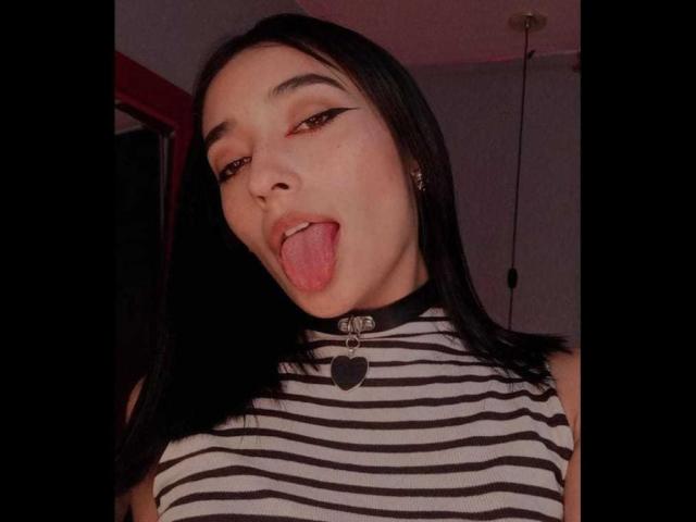 SalomeMille - Live porno og sexkamera - 21076394