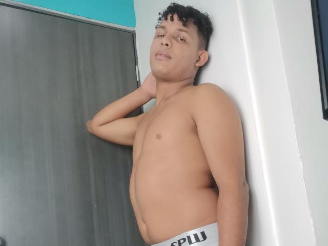 MathiasLacotir - Sexe cam en vivo - 21076478