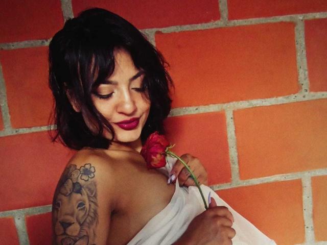 XMiaSweetX - Live porn &amp; sex cam - 21076986