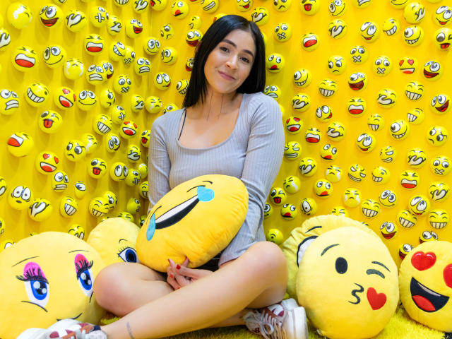 NicoColeman - Live porn &amp; sex cam - 21078134