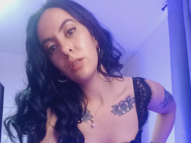 SarahLuna - Live sex cam - 21078382