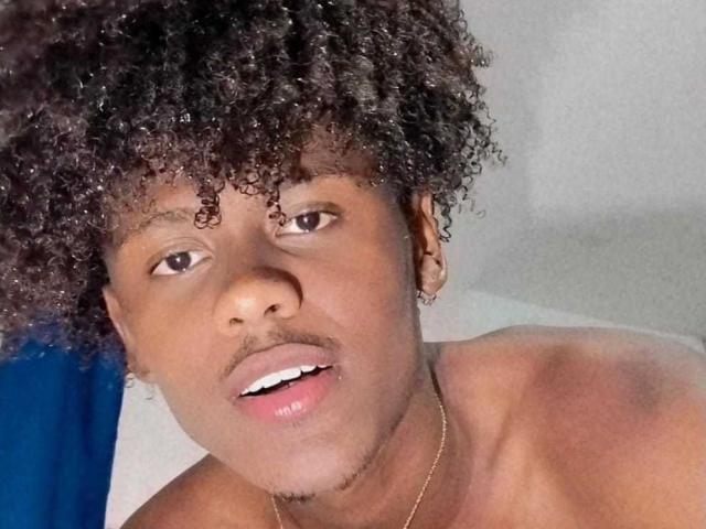 DahmerBlack - Sexe cam en vivo - 21080610