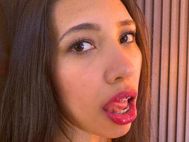 MissVeronnica - Live porn &amp; sex cam - 21080694