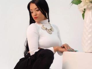 AstridMoreti - Live porn &amp; sex cam - 21081758