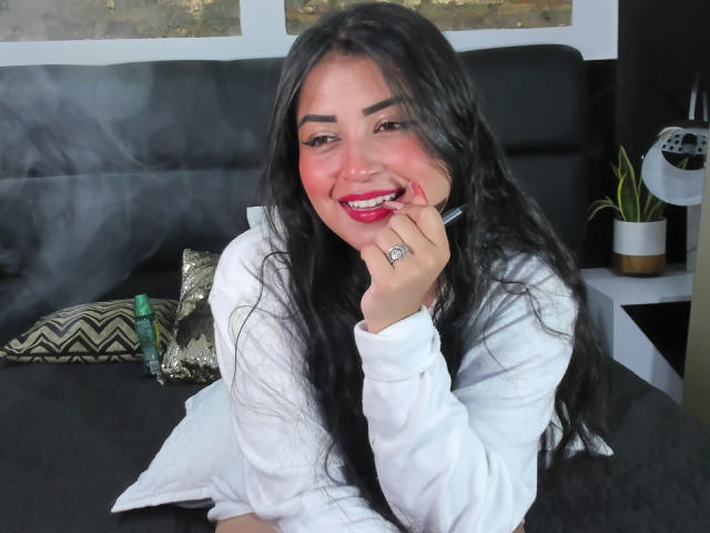 ZoeyGilmore - Live porn &amp; sex cam - 21083918