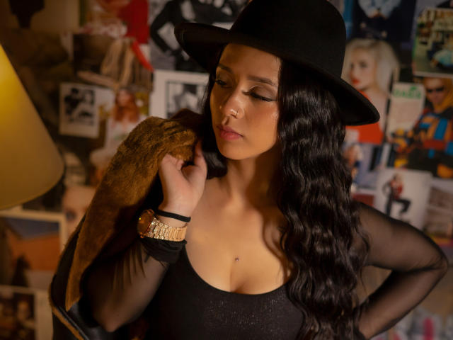 KloeThompson - Élő pornó és szexkamera - 21084238