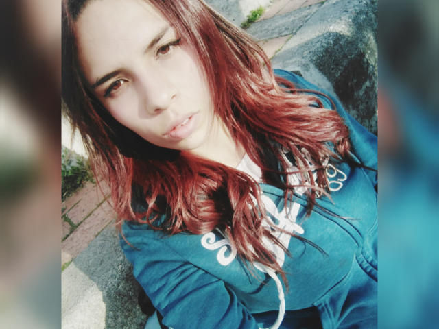 VioletaStone - Live porn &amp; sex cam - 21092122