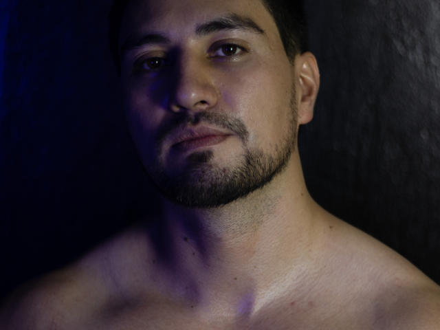 TheColin - Live porn &amp; sex cam - 21092490