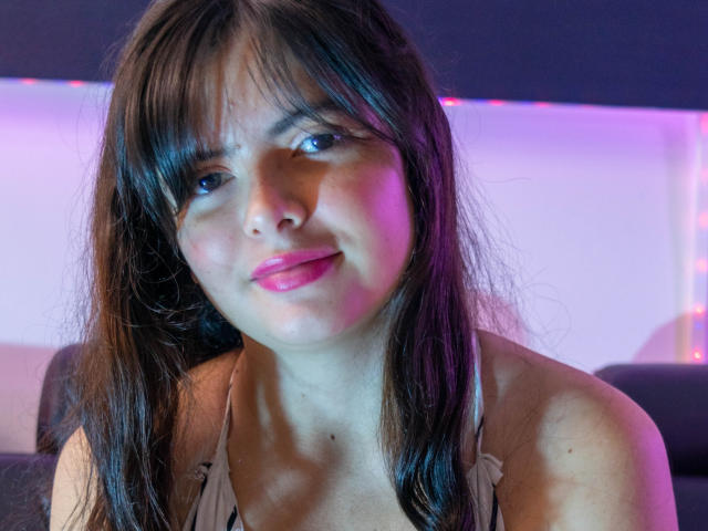 LucianaWest - Live porn &amp; sex cam - 21094906