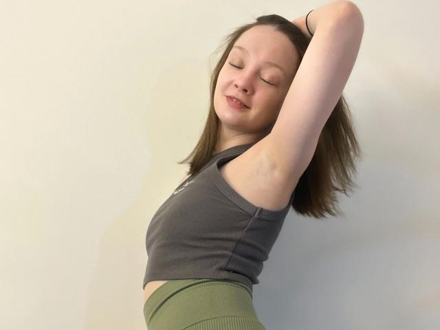 radiants-one-hot - Live porn &amp; sex cam - 21095138