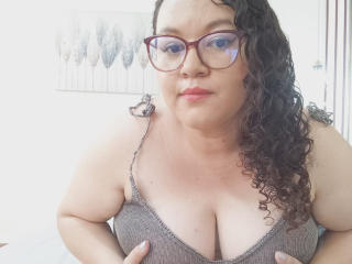 ElaMartinz - Live porn &amp; sex cam - 21095590