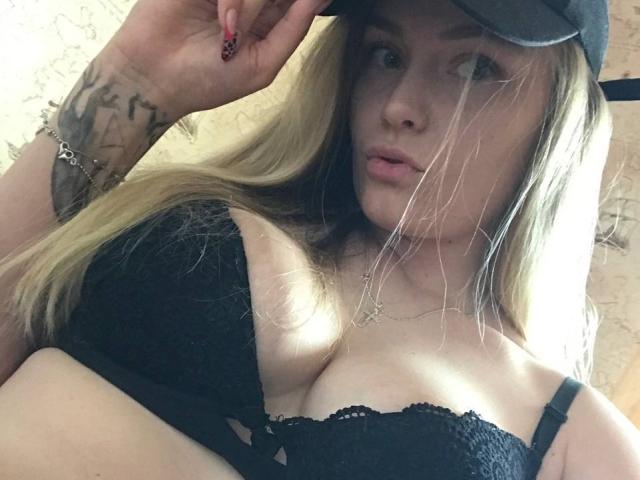 KattyLegend - Live porn &amp; sex cam - 21097986