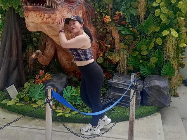 CharloteEzra - פורנו בשידור חי ומצלמת סקס - 21100350