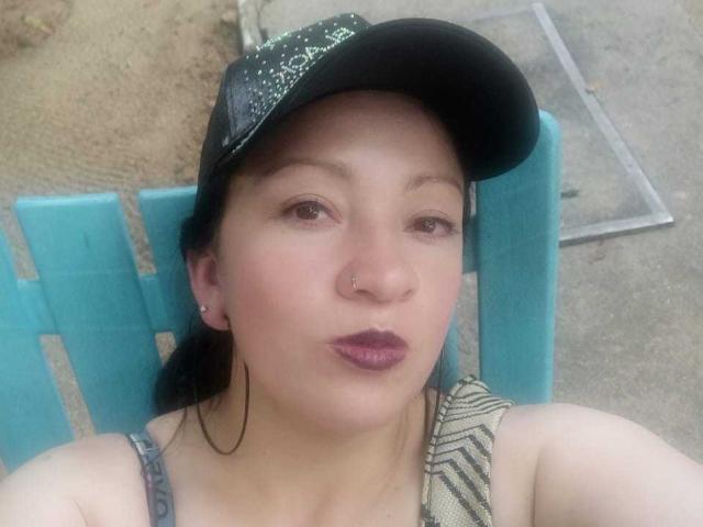 CharloteEzra - Live porn &amp; sex cam - 21100358