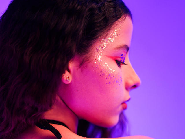 ElenaSantini - Live porno og sexkamera - 21101702