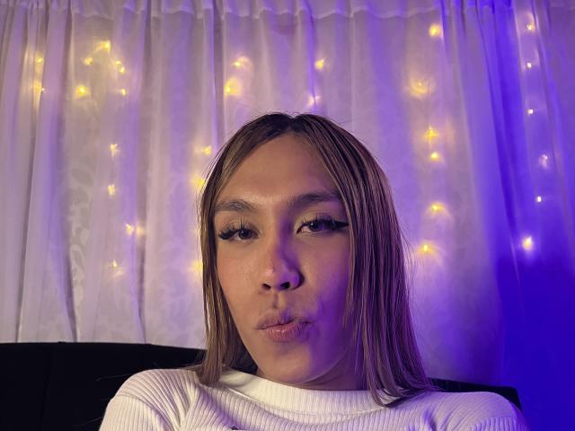 GeraldineSuaan - Sexe cam en vivo - 21103046